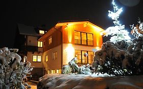 Romantikappartement Petz****